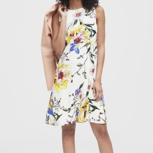 Banana Republic Dresses & Skirts - Banana Republic White Yellow Floral Dress